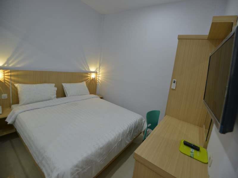 Reddoorz Premium At Hotel T-One Jambi Tanjungjohor 외부 사진
